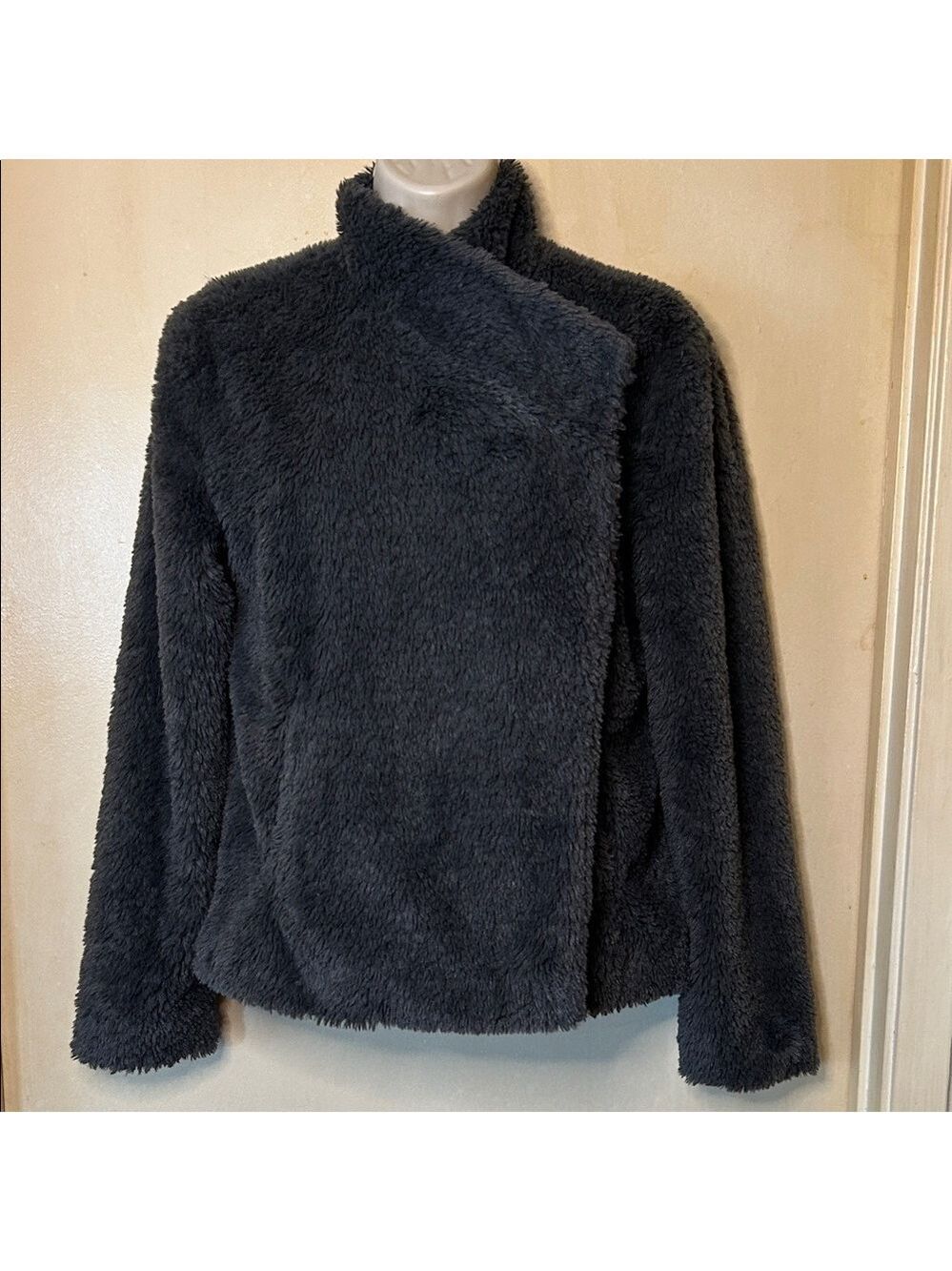BB Dakota Charcoal Teddy Jacket size S